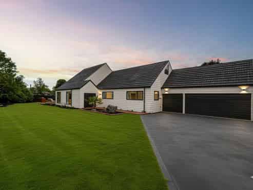 49B Inwoods Road, Parklands