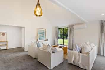 49B Inwoods Road, PARKLANDS