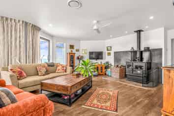 265 Hot Springs Road, Katikati