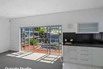 282 Glamorgan Drive, Northcross