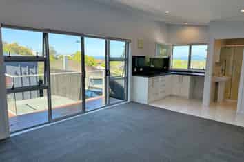 282 Glamorgan Drive, Northcross