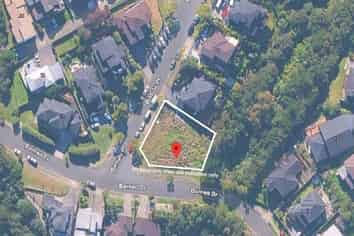 11 Borneo Drive, Fairview Heights