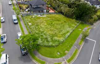 11 Borneo Drive, Fairview Heights