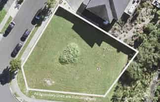 11 Borneo Drive, Fairview Heights