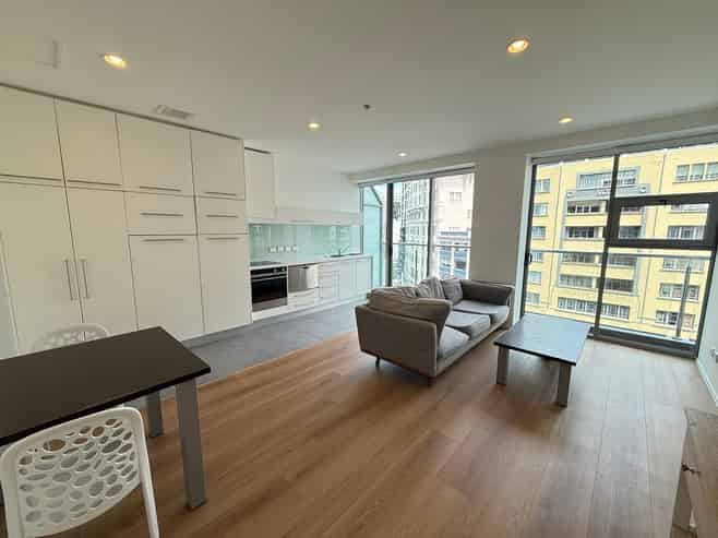 L7/2 Beach Road, Auckland Central