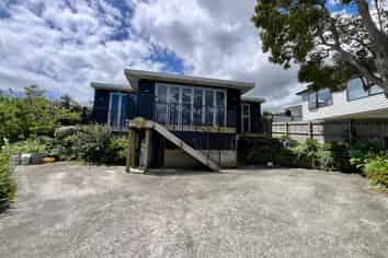 A/8 Crosby Road, West Harbour