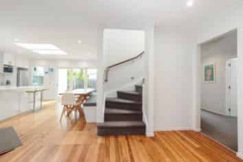 1/107 Huia Road, Point Chevalier