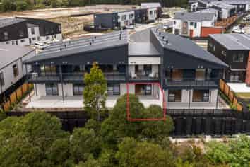 2/1 Parapara Place, Albany