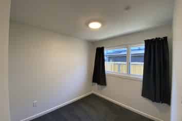 4-394  Armagh Street, Linwood