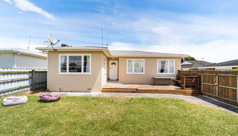 8 Kingston Street, Awapuni