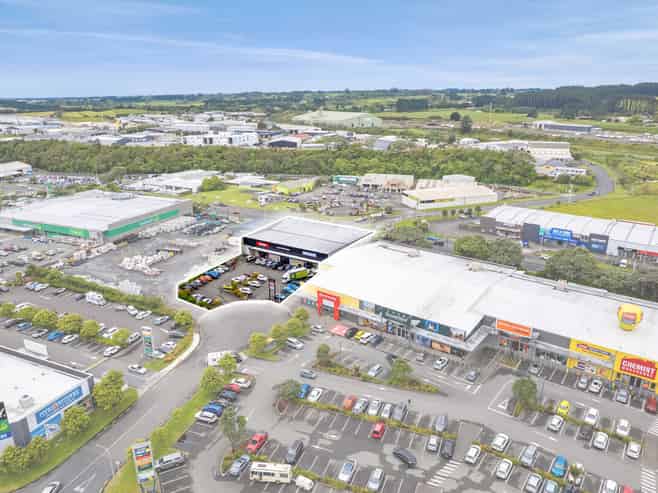 Modern Multi-Tenanted Investment 