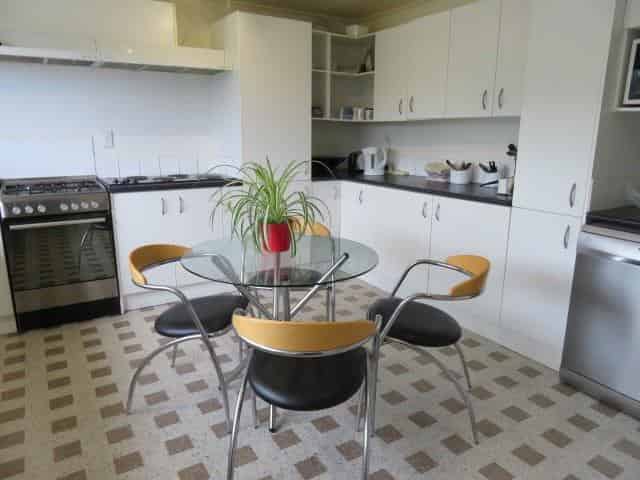 Room 2/147 Dowse Drive, Maungaraki