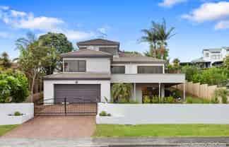 15 Petrel Place, Massey