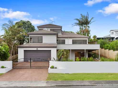 15 Petrel Place, Massey