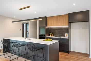 9 Twin Meadows Drive, Casebrook