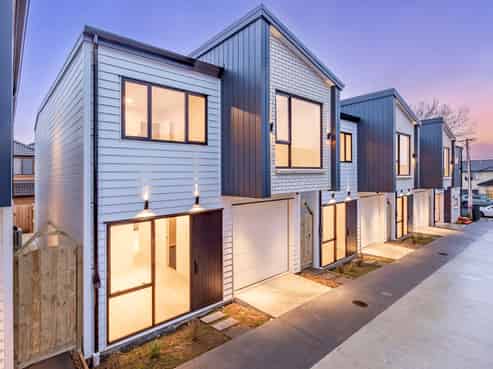 8D Milton Road, Papatoetoe