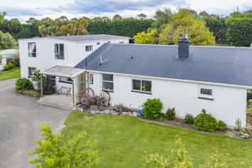 677 Woodstock Road, Oxford