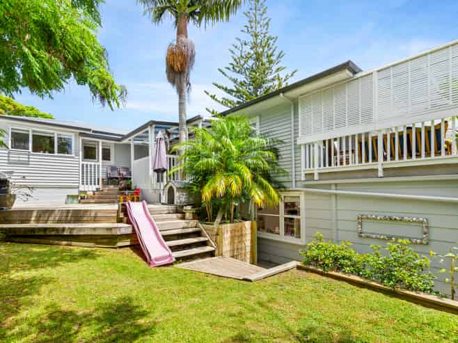 46 Renata Crescent, Te Atatu Peninsula