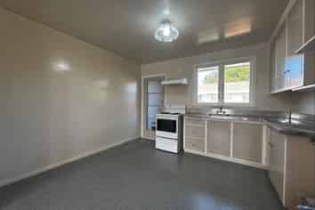 4-600 Cashel Street, Linwood