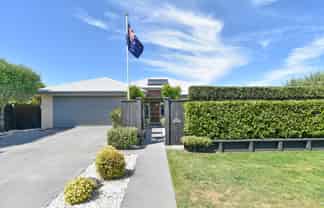 7 Araucana Way, Burwood