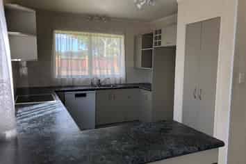 8 Donzella Pl, Conifer Grove