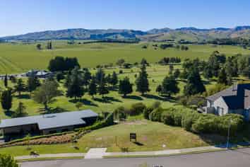 18 Golf View Close, Fairhall