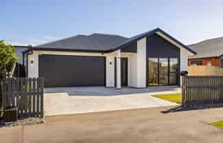 16A Little Gem Road, Wigram