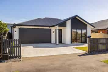 16A Little Gem Road, Wigram