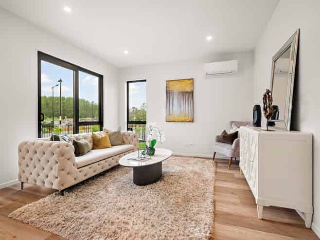 1/299 Te Taruna Drive, Milldale