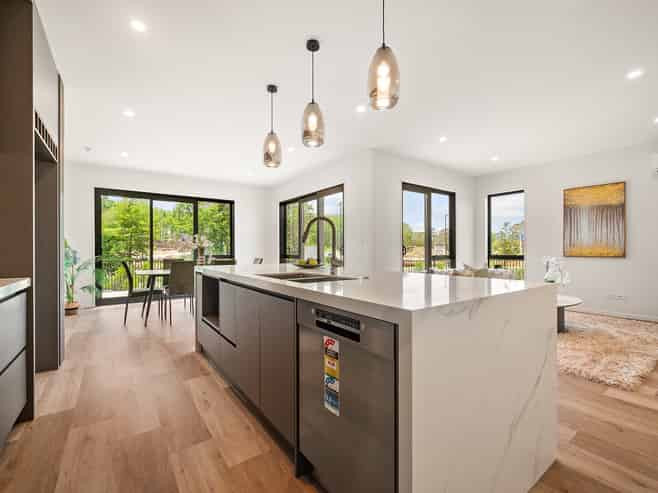 1/299 Te Taruna Drive, Milldale