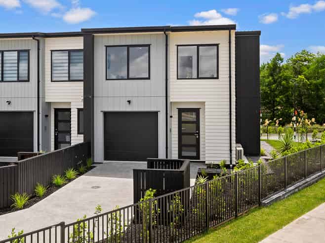 1/299 Te Taruna Drive, Milldale