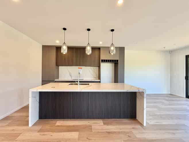 1/299 Te Taruna Drive, Milldale