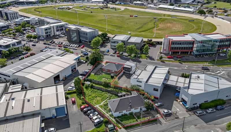 6-8 Vanadium Place and 109 Wrights Road, Middleton