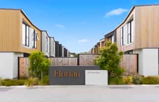 24/10 Trieste Way, Paraparaumu