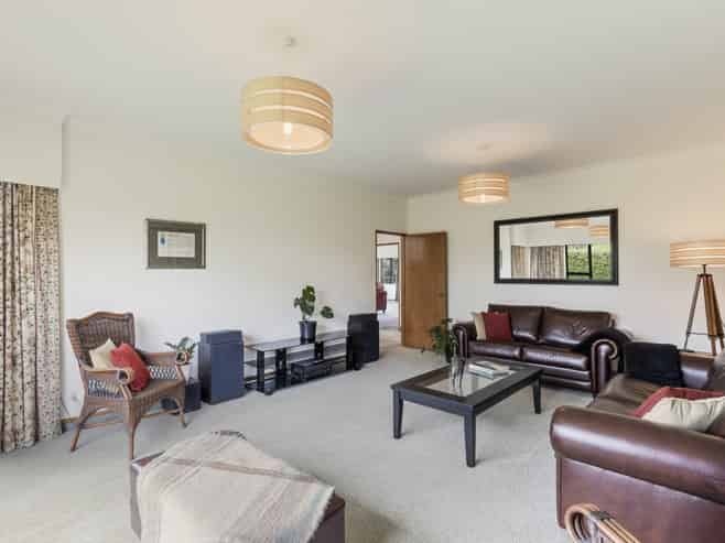 63A Karina Road, Merrilands