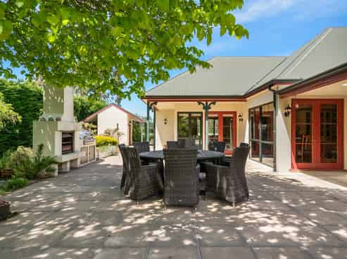 423 Burnham School Road, Burnham