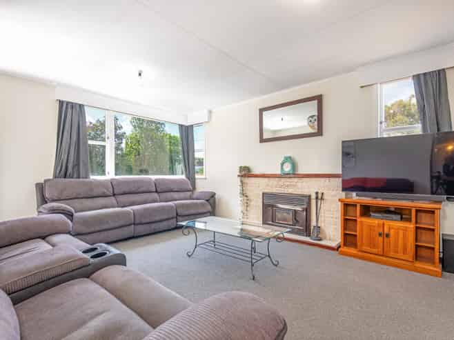 13 Farmer Street, Sanson