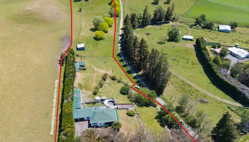 344 Lake Station Road, Wanstead