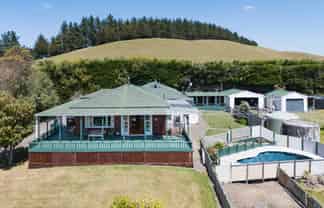 344 Lake Station Road, Wanstead