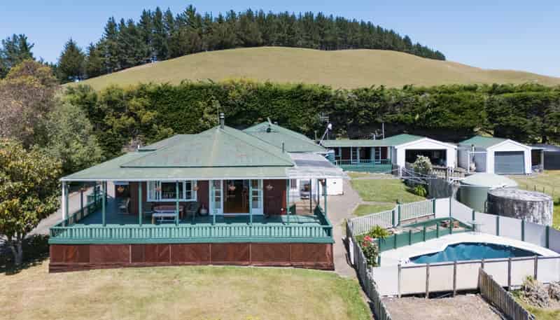 344 Lake Station Road, Wanstead