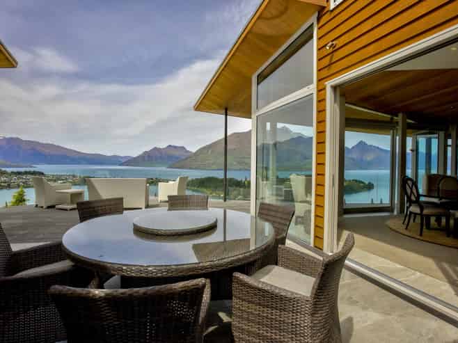 114 Hensman Road, Queenstown