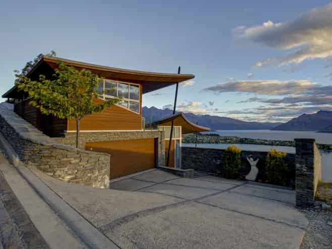 114 Hensman Road, Queenstown