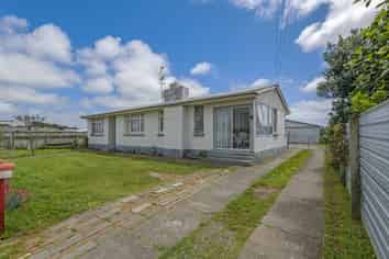 22 Johnston Street, Foxton