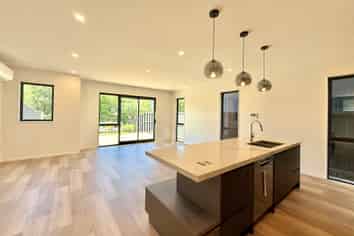 5/299 Te Taruna Drive, Milldale