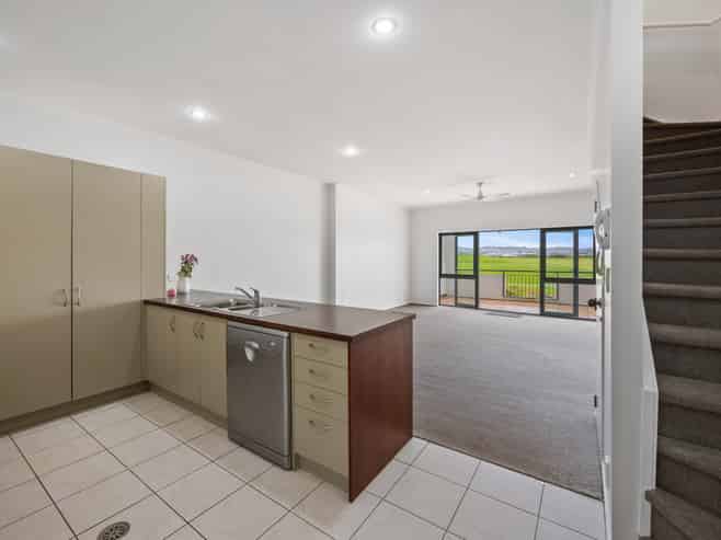 5/150 Chapel Road, Flat Bush