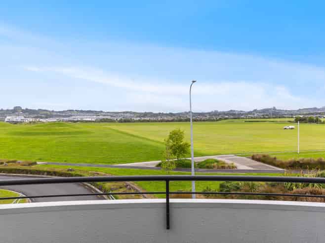 5/150 Chapel Road, Flat Bush