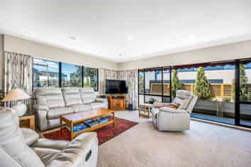 1/35 Hyde Road, Rothesay Bay