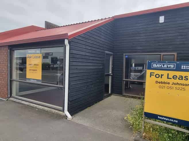 Versatile in Sydenham