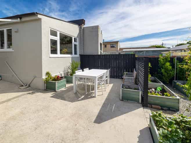 428 Hillside Road, South Dunedin