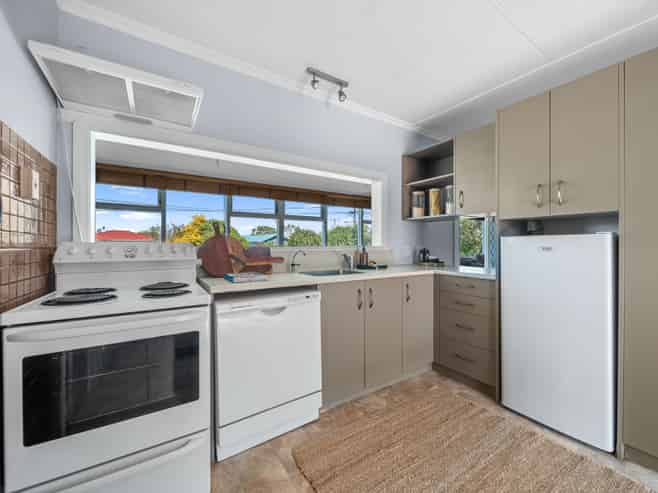 33 Keir Crescent, Masterton